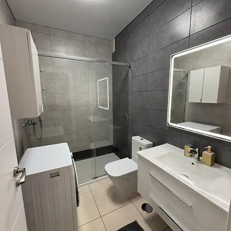 Escape - Orlando Apartment *